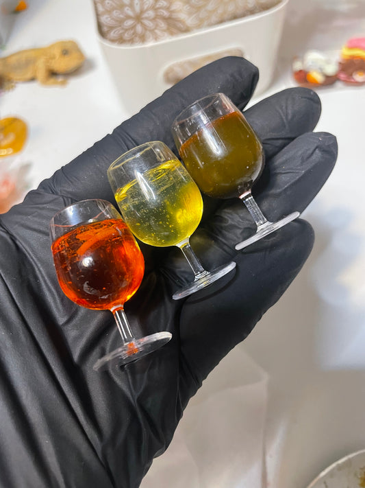 Glas wijn of aperol spritz - Handgemaakt - Klei