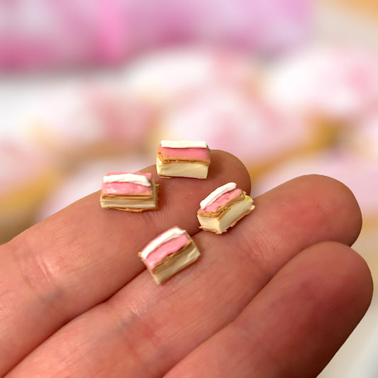 1:12 Tompoucen - Set van 4 stuks - Handgemaakt - Poppenhuis