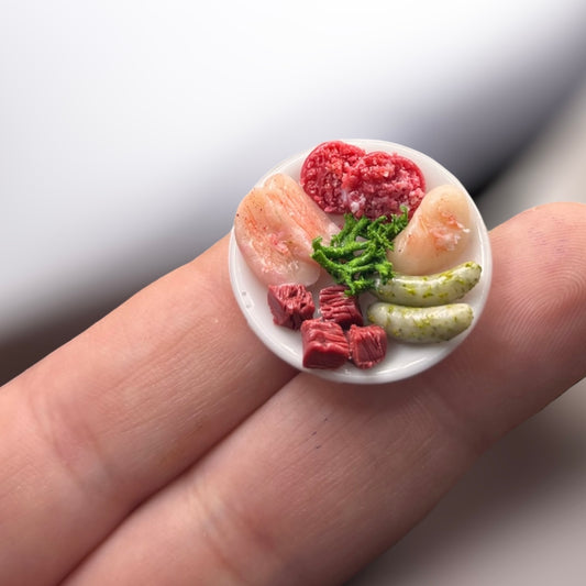 1:12 Bord met rauw vlees - Handgemaakt - Poppenhuis